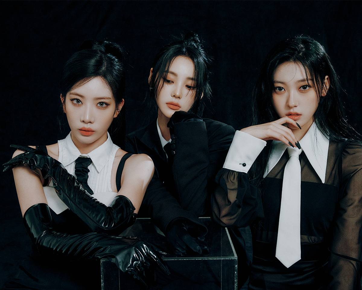 Odd Eye Circle